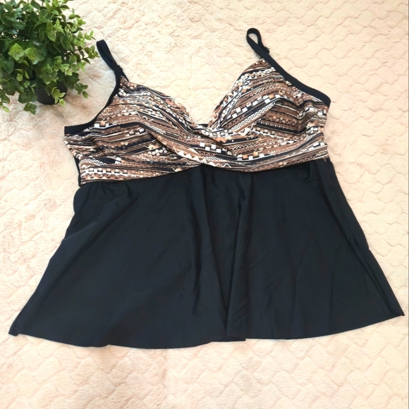 Woman Within Black and Brown Geo Print Tankini Top, Size 24 - Picture 1 of 7